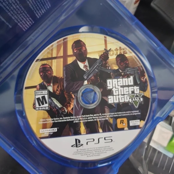 GTA 5 for ps5 - Picture 2 of 4